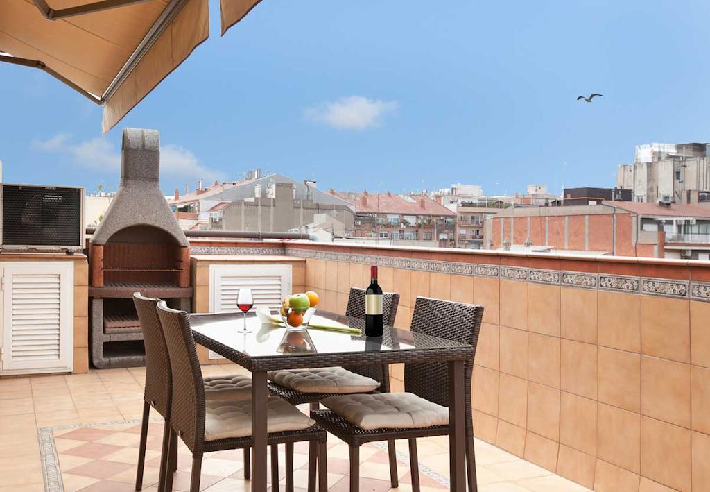 شقة Letsgo Sagrada Familia Penthouse برشلونة الغرفة الصورة